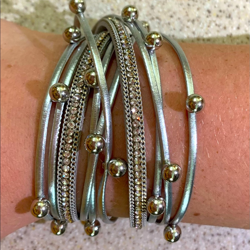 Silver Leather and stud double wrap bracelet, magnetic clap .